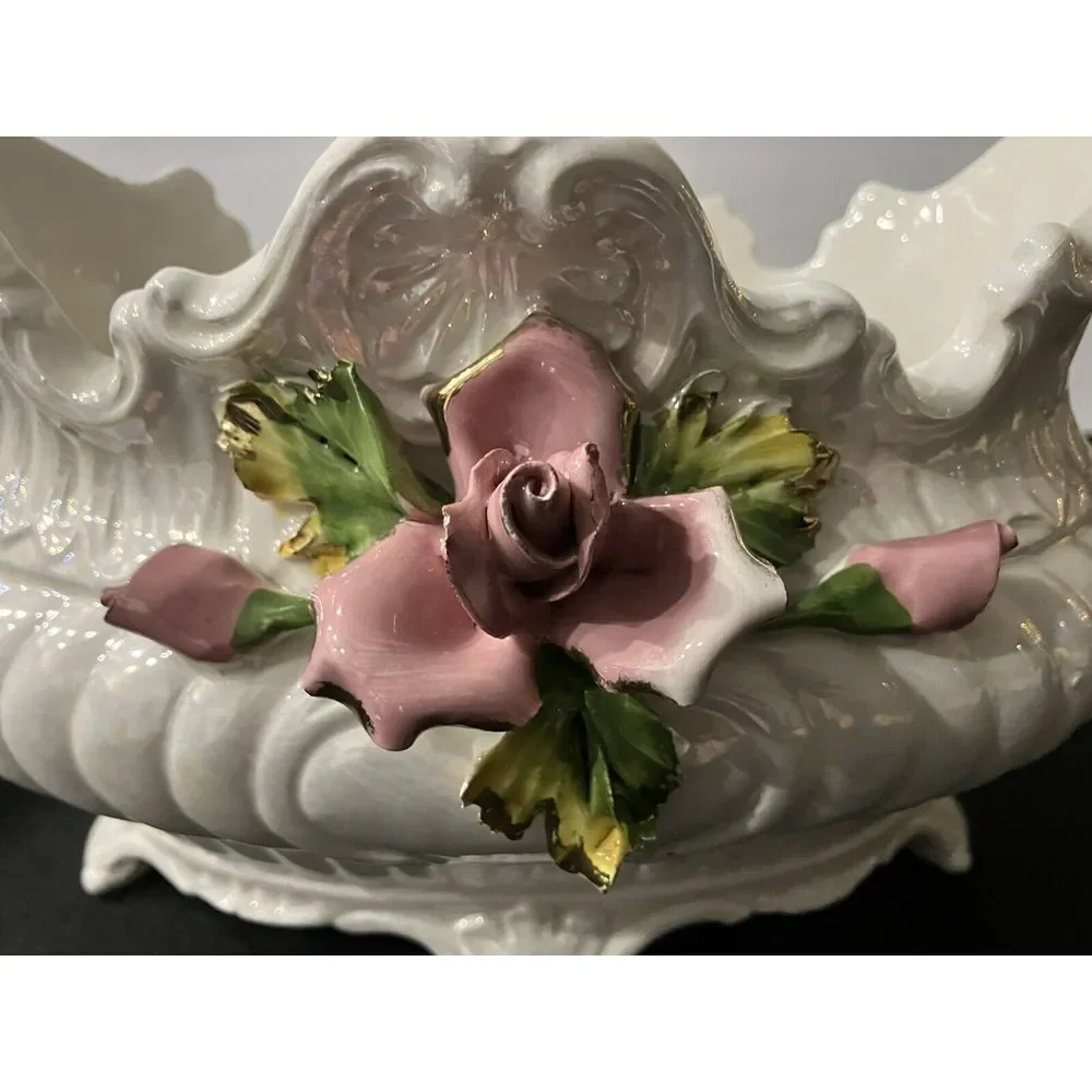 Vintage Italy‎ Capodimonte Footed Porcelain Centerpiece Bowl